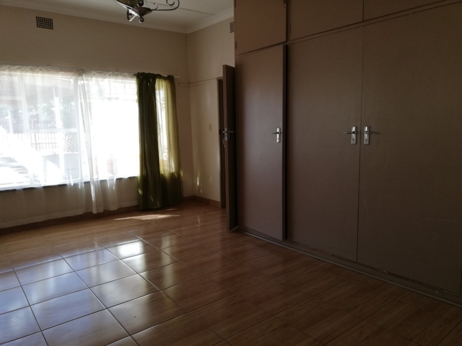 3 Bedroom Property for Sale in Wilkoppies North West